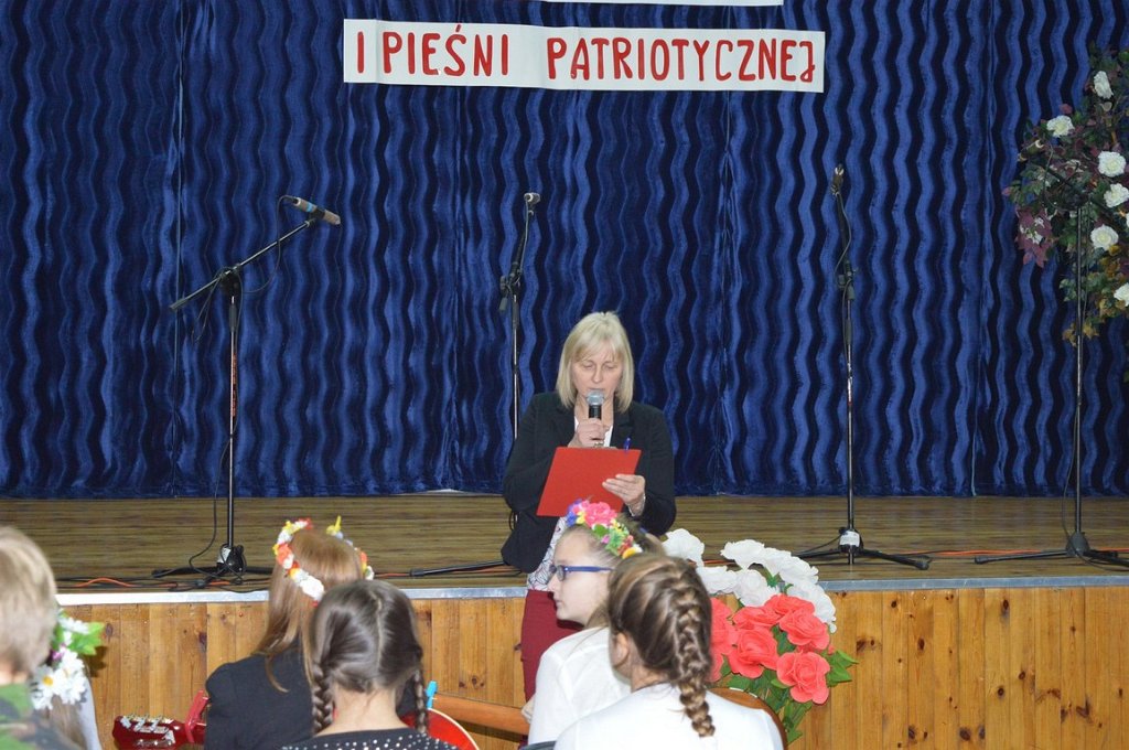 przeglad piosenki patryiotycznej 2015 (10)